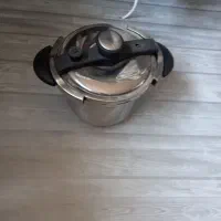 زودپز کاملا نو بدون جعبه