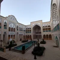 منزل-سنتی-580مترگودال-باغچه-کاملا-سالم-آماده-سکونت