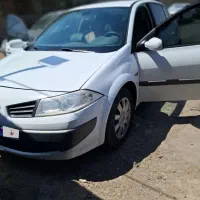 مگان ۲۰۰۰ اتومات