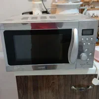 مایکروویو و میز ارایش
