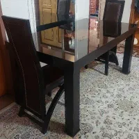 میز ناهارخوری