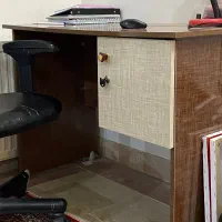 میز تحریر ام دی اف جا دار و نو