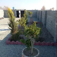 باغچه باغ۳۰۰متر/آب/برق/گاز تک برگ/مالک هستم