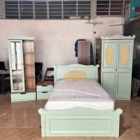 سرویس خواب، تخت یکونیم نفره