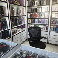 فروشنده خانم