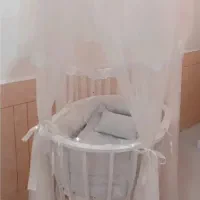 تخت نوزاد کنار مادر ، گهواره