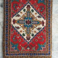 فرش دستباف مهربان