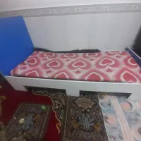 تخت یک نفره
