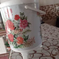 کلمن آب خیلی قشنگ|ظروف نگهدارنده، پلاستیکی، یک‌بارمصرف|خمینی‌شهر, |دیوار