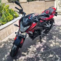 پالس ان اس 200