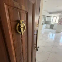 آپارتمان ۸۰/ ۲ خواب/بر قنبری/فول امکانات