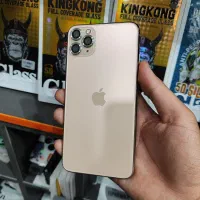 آیفون 11 pro max سالم