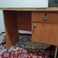 میز کامپیوتر و تحریر سالم