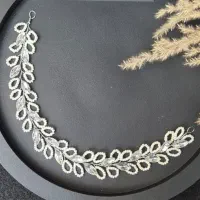 تاج و ریسه مو / مجلسی