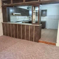 خانه فروشی و اجاره ای طبقه اول رو همکف راه جدا