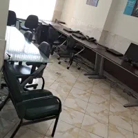 اجاره واحد۱۲۲م با موقعیت اداری بر گلبرگ