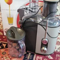 آبمیوه گیری خانگی سالم