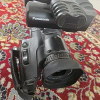 دوربین پاناسونیک سالم همراه با ۲باطری و شارژر