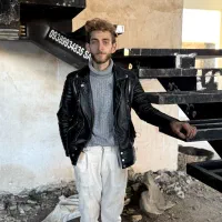 طراحی و تولید پله دوبلکس فلزی،گرد،،معلق،صاف درب