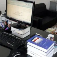 مترجم متون انگلیسی.مترجم یار انگلیسی.مترجم همراه