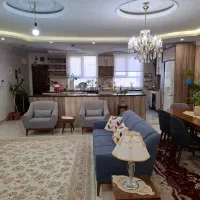 مبلمان ۷نفره به همراه نهارخوری شش نفره در حد نو