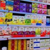 فروشنده و همکار خانم نیازمندیم