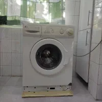 ماشین لباسشویی LG قدیمی و سالم