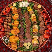 تهیه غذایی میزبان(غذای مجالس و شرکت ها)