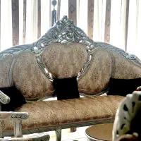 مبل سلطنتی تمام چوب، منبت‌کاری زیبا، سالم و تمیز