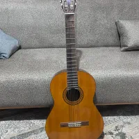 گیتار یاماها c40