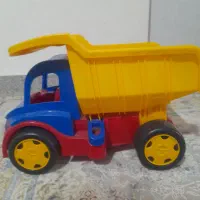 کامیون اسباب بازی مناسب