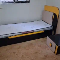 تخت و پاتختی همراه تشک