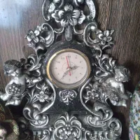 ساعت رومیزی بسیار زیبا وکاربردی شیک