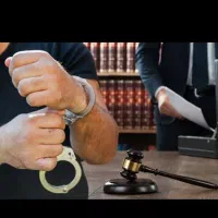 وکیل پایه یک دادگستری کیفری