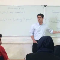 تدریس زبان انگلیسی در منطقه ۲۲ چیتگر