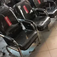 صندلی بازسازی شده درحد نو