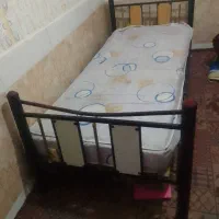 تخت خواب یک نفره
