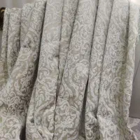 پرده کنار مخمل
