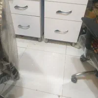 ب یک نفر جهت کار درفروشگاه