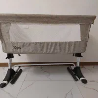تخت کنار مادر زویه نو
