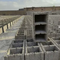 بلوکه سیمانی حدود ۲هزار تا با قیمت مناسب