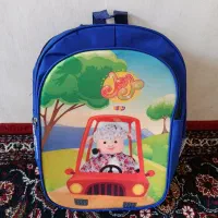 کیف مدرسه ای نو آکبند بدون استفاده(جنس خوب)