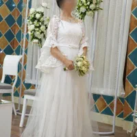 لباس عقد