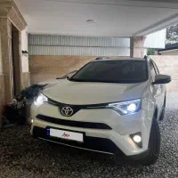 تویوتا راو۴