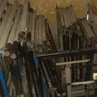 دار قالی کاملا سالم چرخشی پایه دار