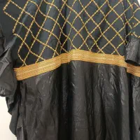 مانتو|لباس|شوش, |دیوار