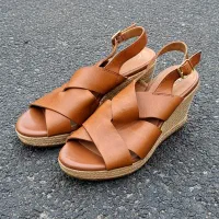 کفش برند Clarks انگلیس