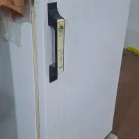 یخچال ۹ فوت آزمایش و ۱۲ فوت ایستکول