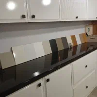 نقاش ماهر درب کابینت ام دی اف خام