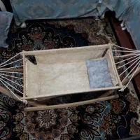 گهواره کودک کاملا سالم